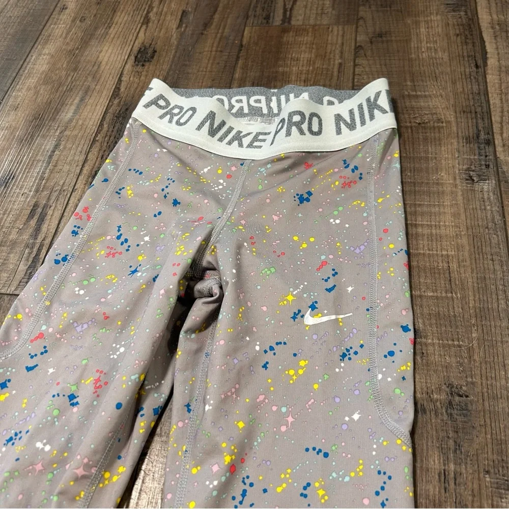 Girls Nike Pro Paint‎ Splatter Printed Tights Size Medium M  Dri-Fit